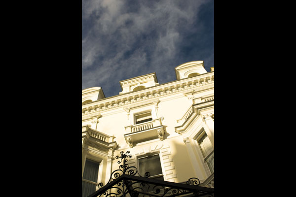 holland-park-2-image